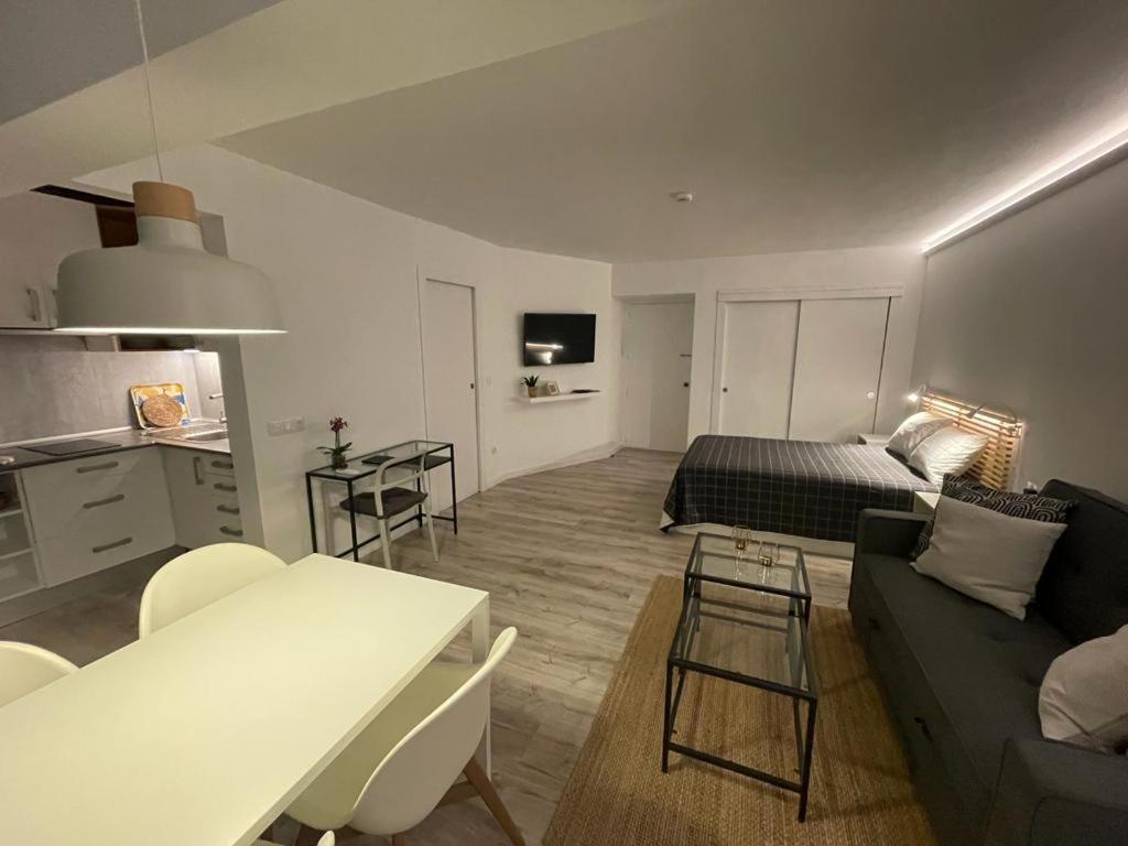 Apartamento C Y L Torremolinos Extérieur photo