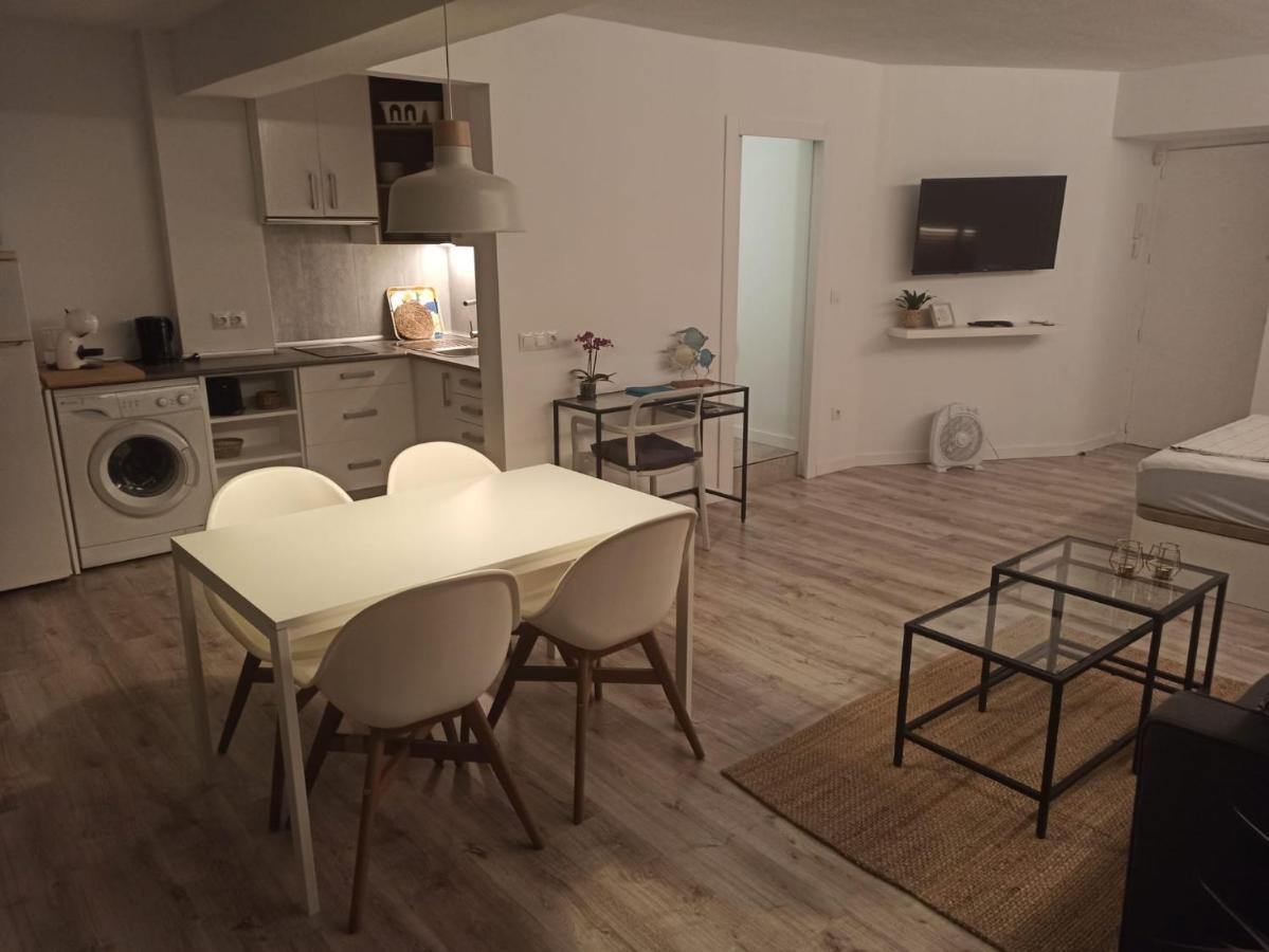 Apartamento C Y L Torremolinos Extérieur photo