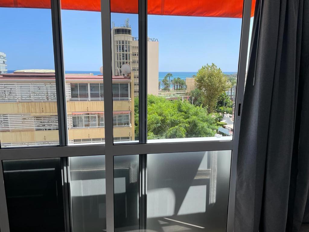 Apartamento C Y L Torremolinos Extérieur photo